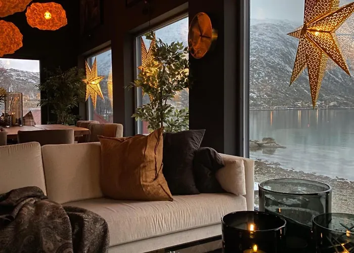 House Of Ellie 2 Villa